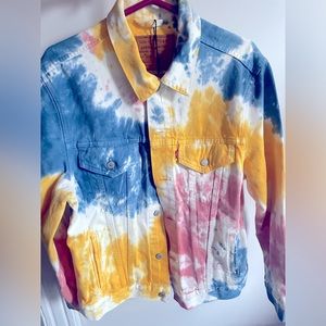 Men’s Levi trucker jacket